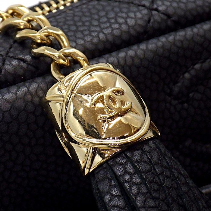 Chanel Chain Shoulder Bag Matelasse Camera Bag A57719 Black Caviar Skin Gold
