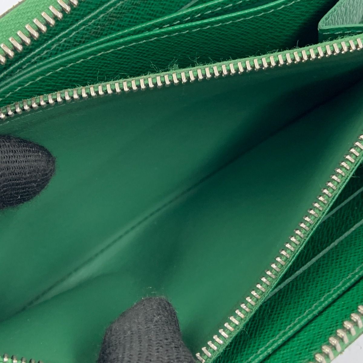 Louis Vuitton Epi Zippy Wallet Long Wallet M60303 Green