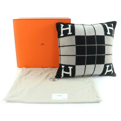 Hermes Avalon III PM Cashmere-blend Ecru Noir Black Current Product With H