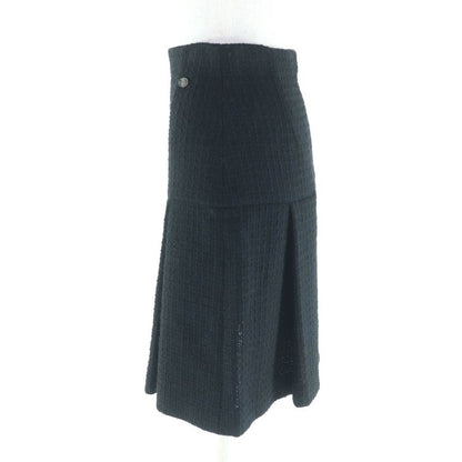 CHANEL P38774 100% Silk Lined Box Pleated Knee Length Tweed Skirt With Coco