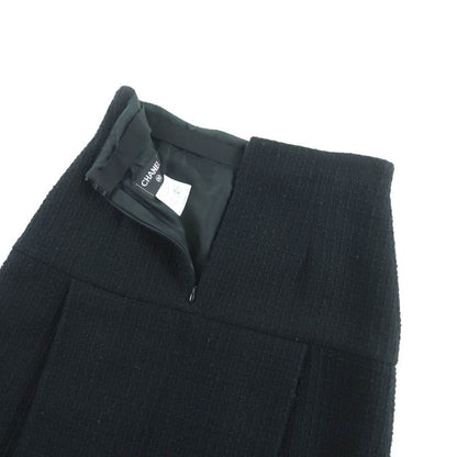 CHANEL P38774 100% Silk Lined Box Pleated Knee Length Tweed Skirt With Coco