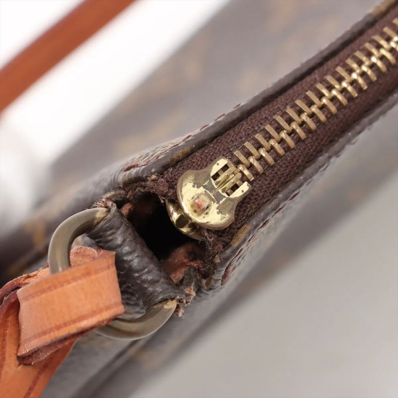 Louis Vuitton Monogram Pochette Accessoire M51980 2WAY Handbag Crossbody