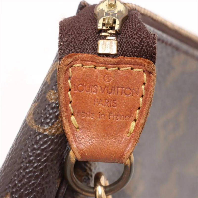 Louis Vuitton Monogram Pochette Accessoire M51980 2WAY Handbag Crossbody