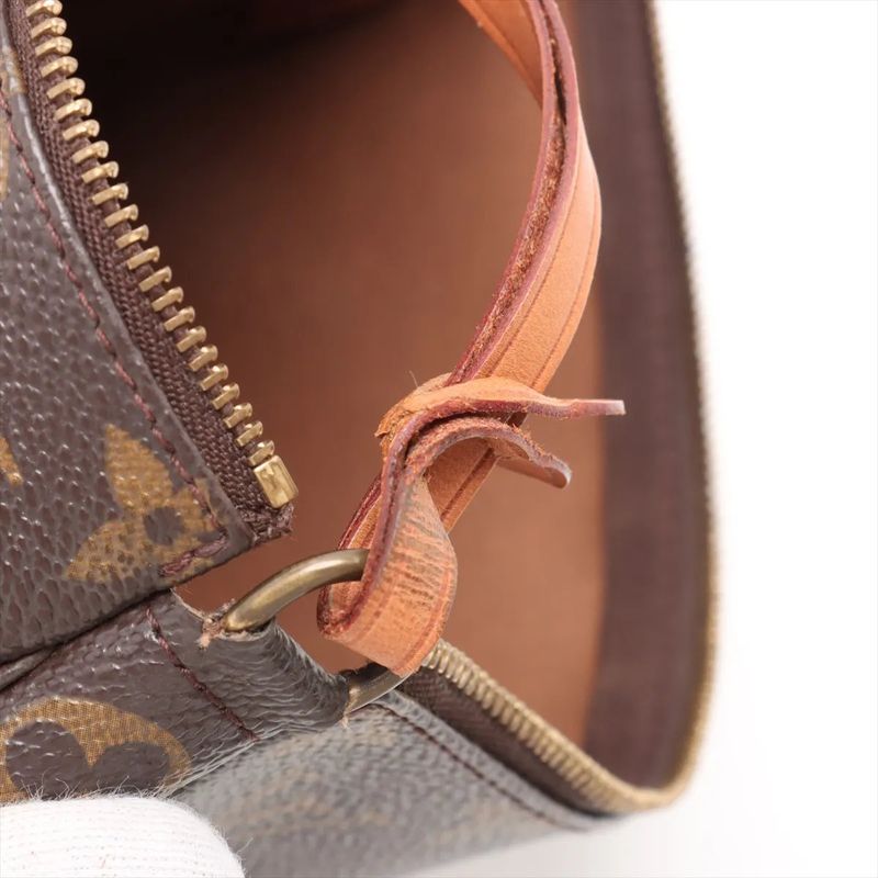 Louis Vuitton Monogram Pochette Accessoire M51980 2WAY Handbag Crossbody