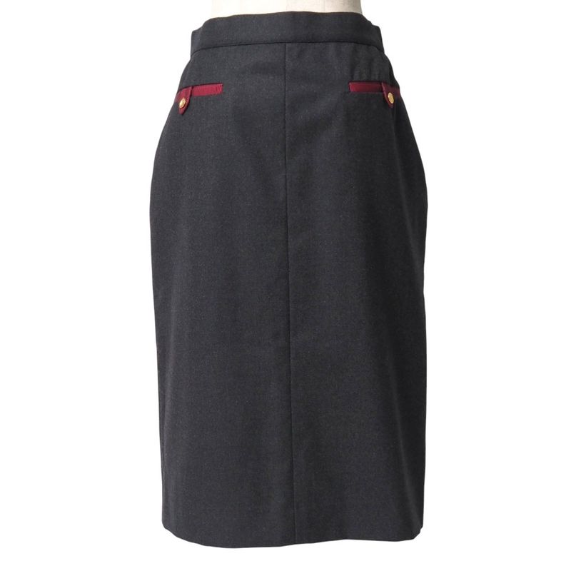 Chanel Vintage Skirt Size 40 CC Coco Button Knee Length Tight Skirt 20251110