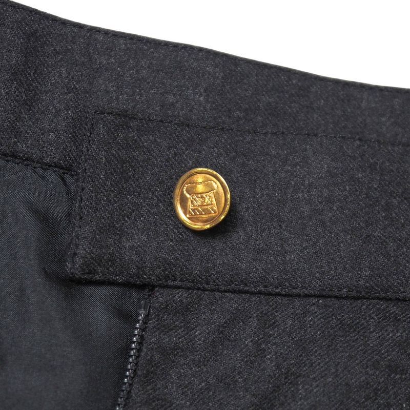 Chanel Vintage Skirt Size 40 CC Coco Button Knee Length Tight Skirt 20251110