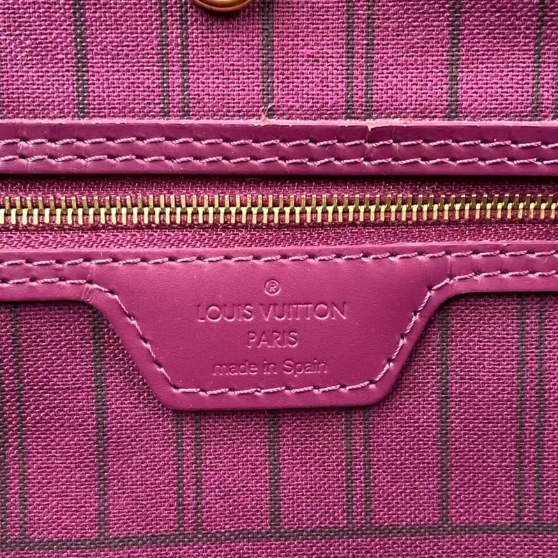 Louis Vuitton Neverfull MM Monogram Totem Shoulder Bag PVC Dark Purple And