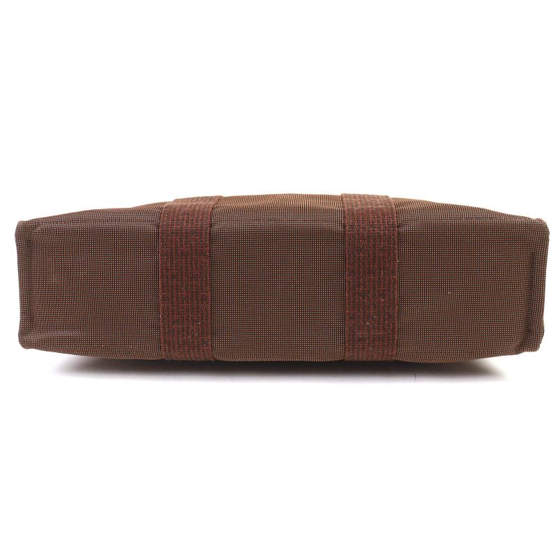 Hermes Yale Line MM Silver Hardware With Cadena Key Serie Button Canvas Handbag