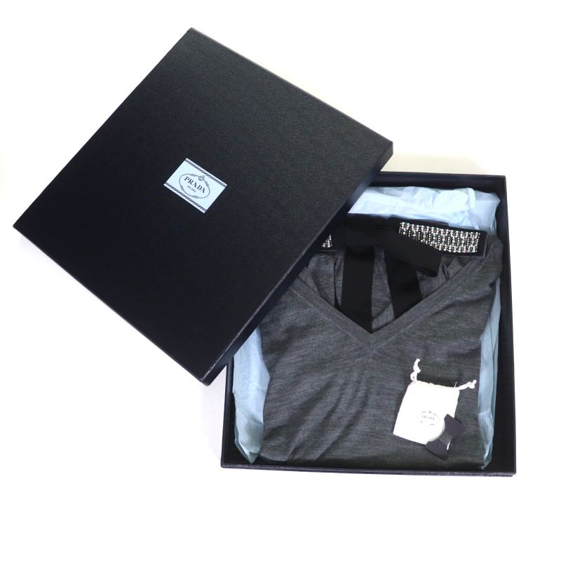 Prada P24q0u 100% Wool Back Ribbon With Rhinestones V-neck Long Sleeves Knit