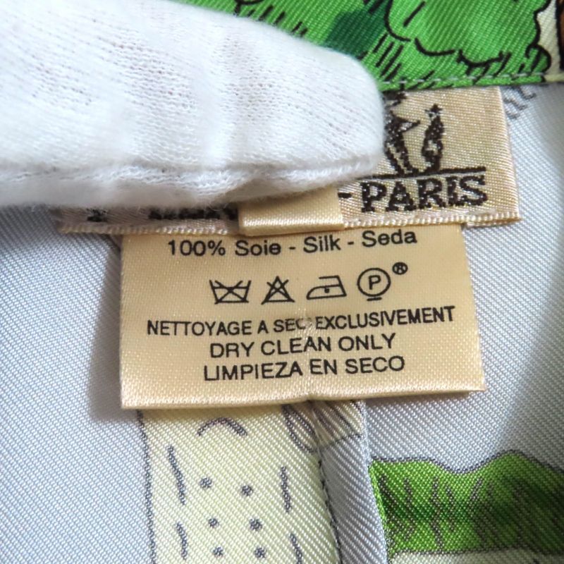 Hermes Vintage Mont Saint Michel MONT Sainct Michel 100% Silk All Over Pattern