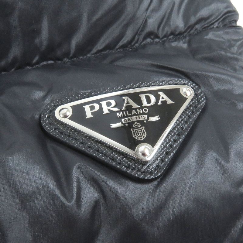 Prada Sgb608 Triangle Logo Triangle Plate Stand Collar Down Jacket Blouson