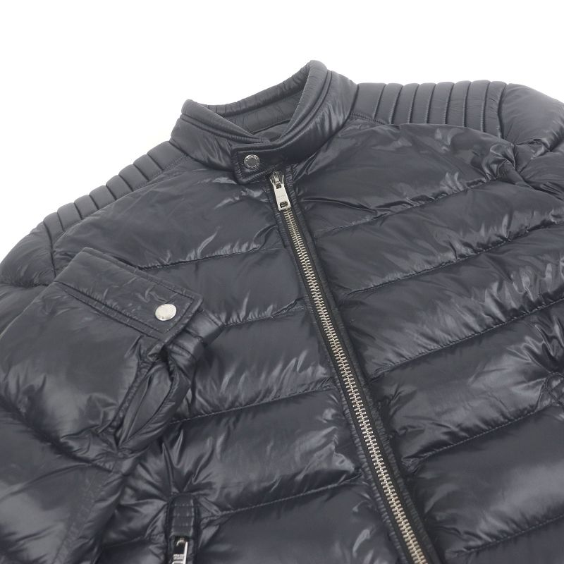 Prada Sgb608 Triangle Logo Triangle Plate Stand Collar Down Jacket Blouson