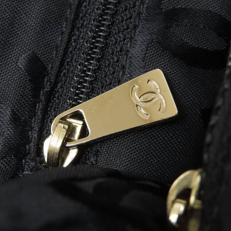 Chanel Coco Mark Gold Hardware Handbag Grained Calfskin Women