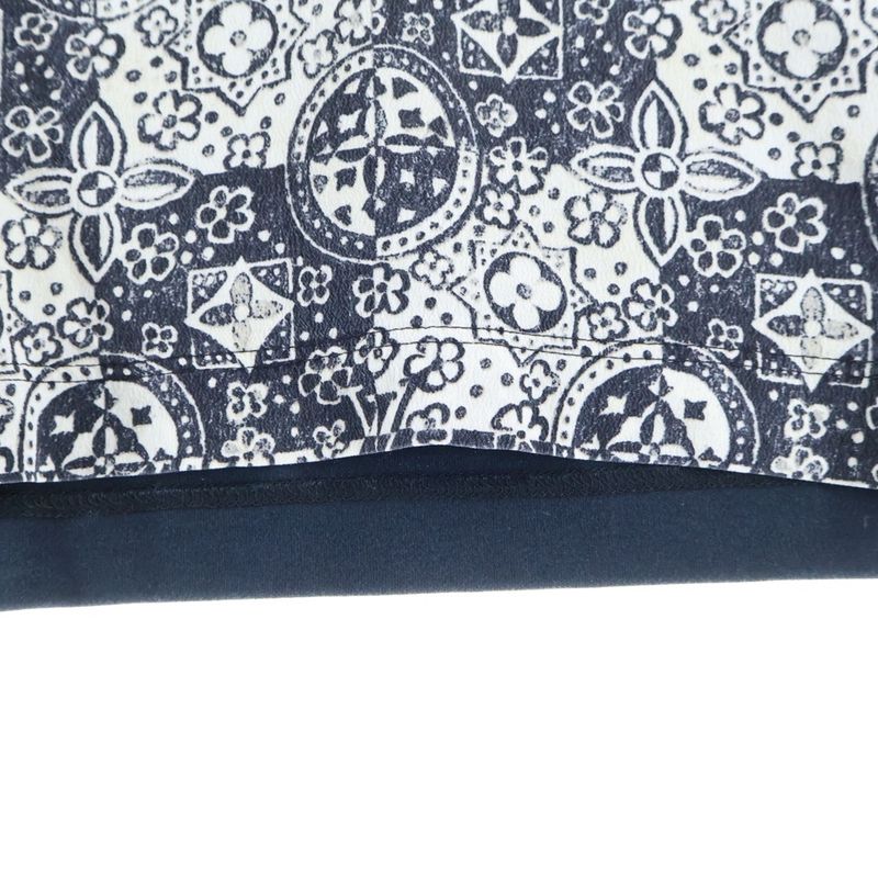 Louis Vuitton Monogram Design Two-tone Crew Neck Short Sleeve T-shirt Cut And