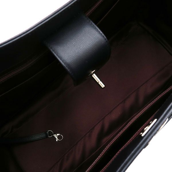 Chanel Icon Tote [rank A