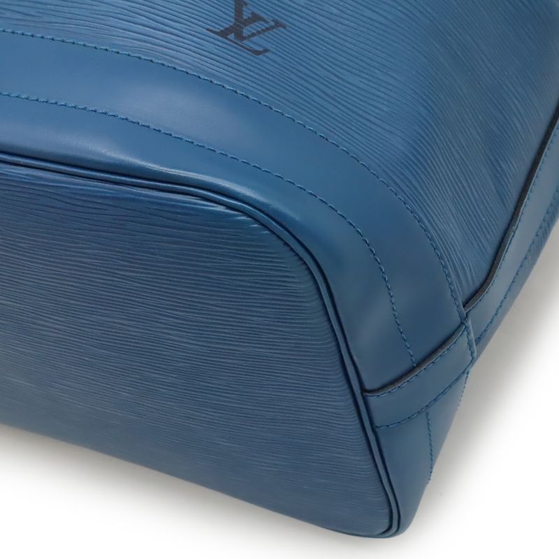 Louis Vuitton Epi Noe Drawstring Shape Shoulder Bag Semi Shoulder One Shoulder