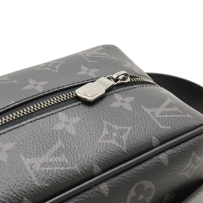 Louis Vuitton Monogram Eclipse Rocker Dop Kit Second Bag Clutch Bag Handbag