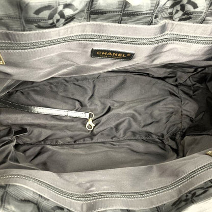 Chanel Handbag Tote New Travel Line MM Nylon Canvas Black Ladies Men Vintage