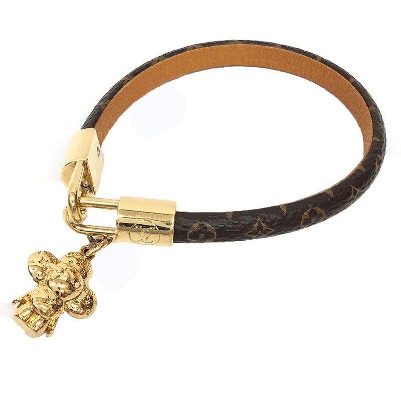 Louis Vuitton Bracelet Monogram Bracelet Vivienne M6773f Aq12082