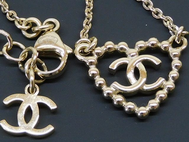 Item Chanel C25P Necklace - Coco Mark Heart Clear Stone Gold Color Ladies