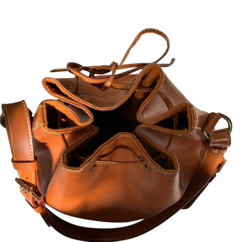 3489 Louis Vuitton Epi Petite Noe Shoulder Bag Drawstring M44103 Kenyan Brown