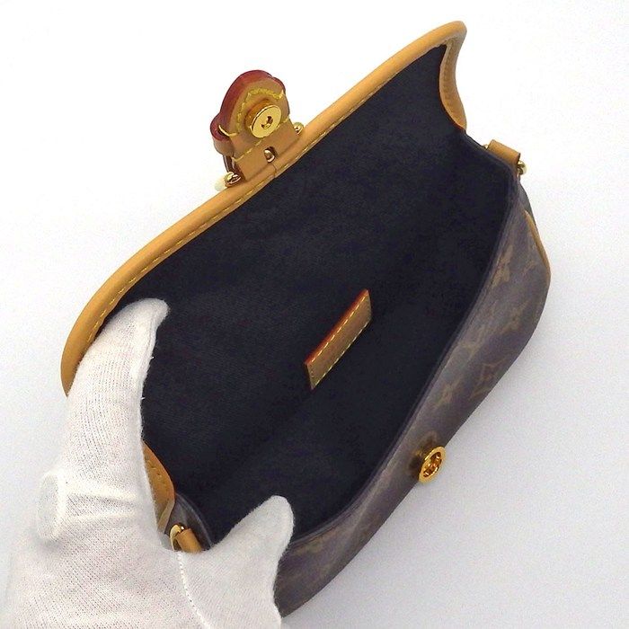 Louis Vuitton Handbag / Shoulder Bag Nano Diane M83298 Monogram Canvas Beigeleat