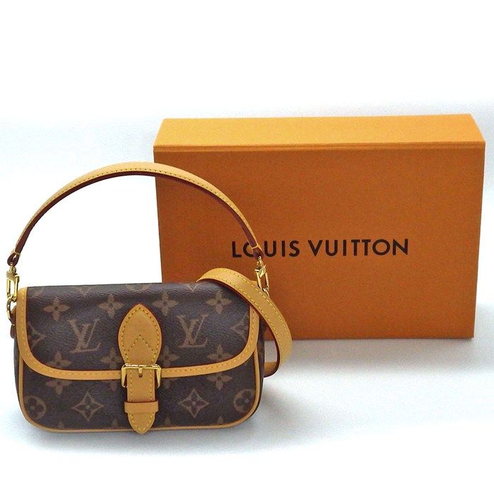 Louis Vuitton Handbag / Shoulder Bag Nano Diane M83298 Monogram Canvas Beigeleat