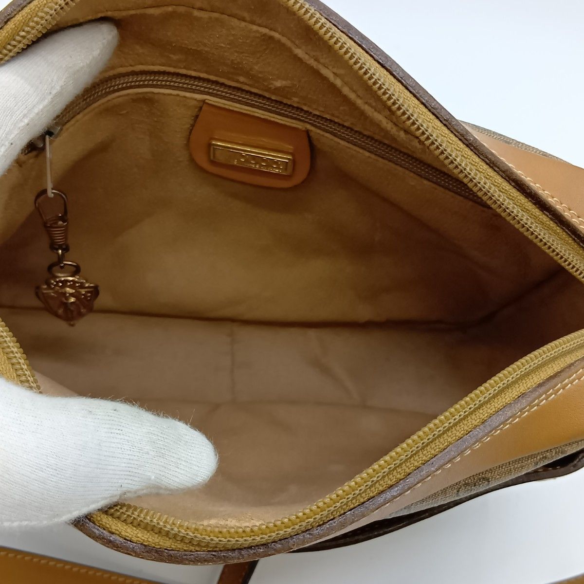 Gucci Shoulder Bag Old Gucci Micro GG 007 23 0017
