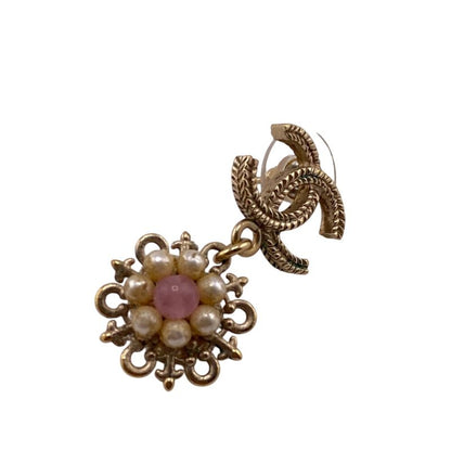 Chanel B16C Coco Mark Flower Earrings Brand Jewelry Accessories Gold Ladies