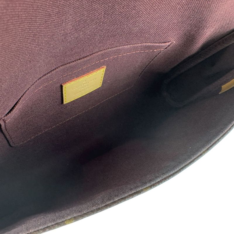 Louis Vuitton Shoulder Bag Favorite MM M40718