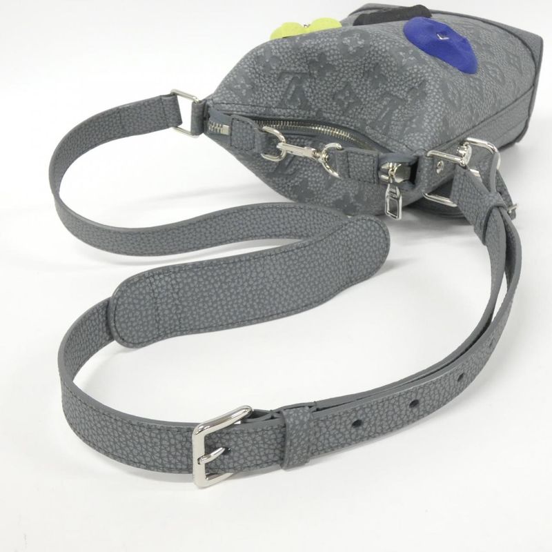 Louis Vuitton Taurillon Climbing Hobo Cruiser PM M20875 Shoulder Bag