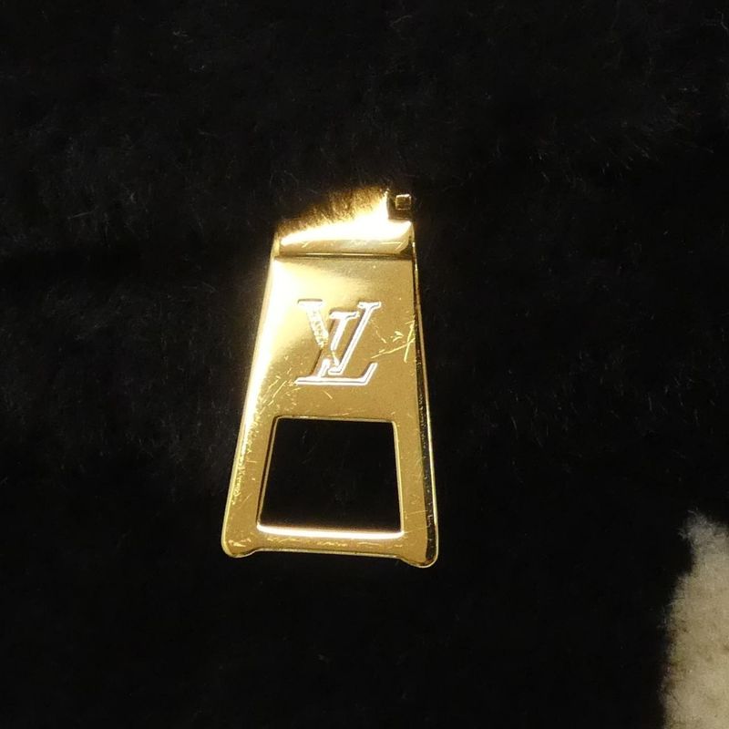 Louis Vuitton LV SKI (cozy Glam) Bum Bag M11799 Shoulder Bag