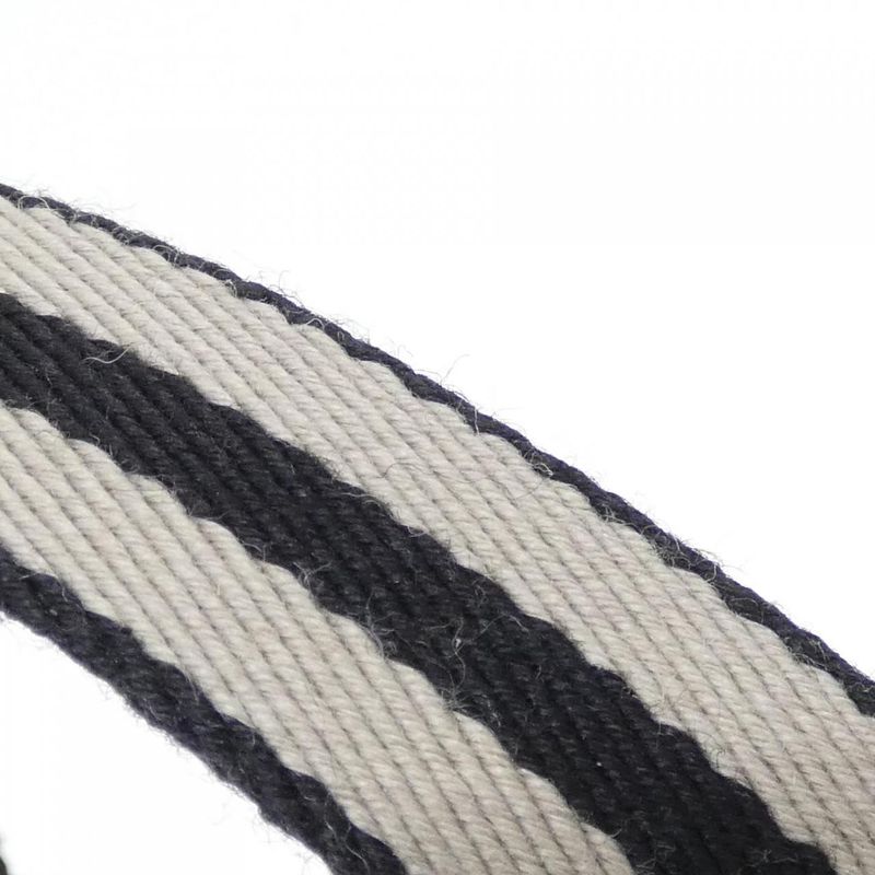 Hermes Evelyn Amazon 16cm (6.30in) 084554ck Shoulder Bag