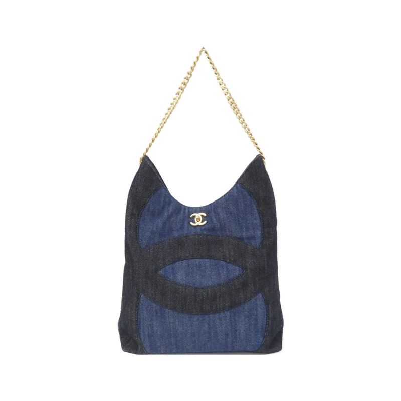 Chanel Shoulder Bags