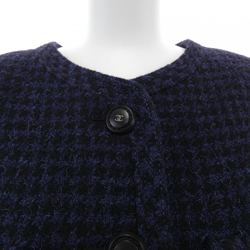 Chanel P57148v43218 Collarless Jacket