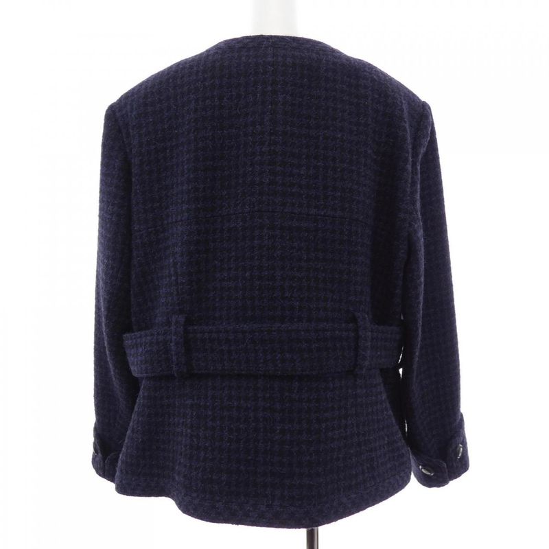 Chanel P57148v43218 Collarless Jacket