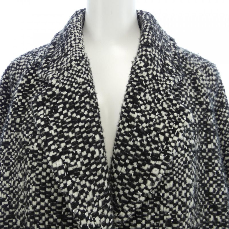 Chanel P64500v60408 Coat