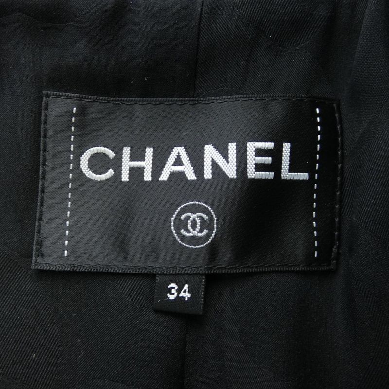 Chanel P64500v60408 Coat