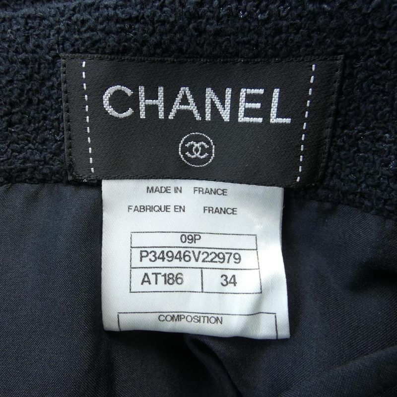 Chanel P34946v22979 09P Skirt