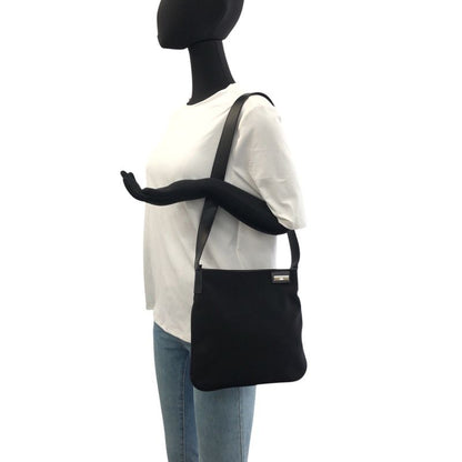 Gucci Black Silver Hardware Canvas/leather 019 0422 Shoulder Bag Pochette Women
