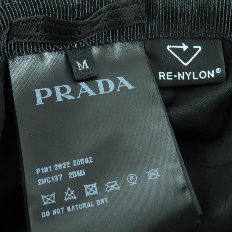 Prada 2hc137 Re-nylon Triangle Logo Plate Triangle Plate Bucket Hat Black M