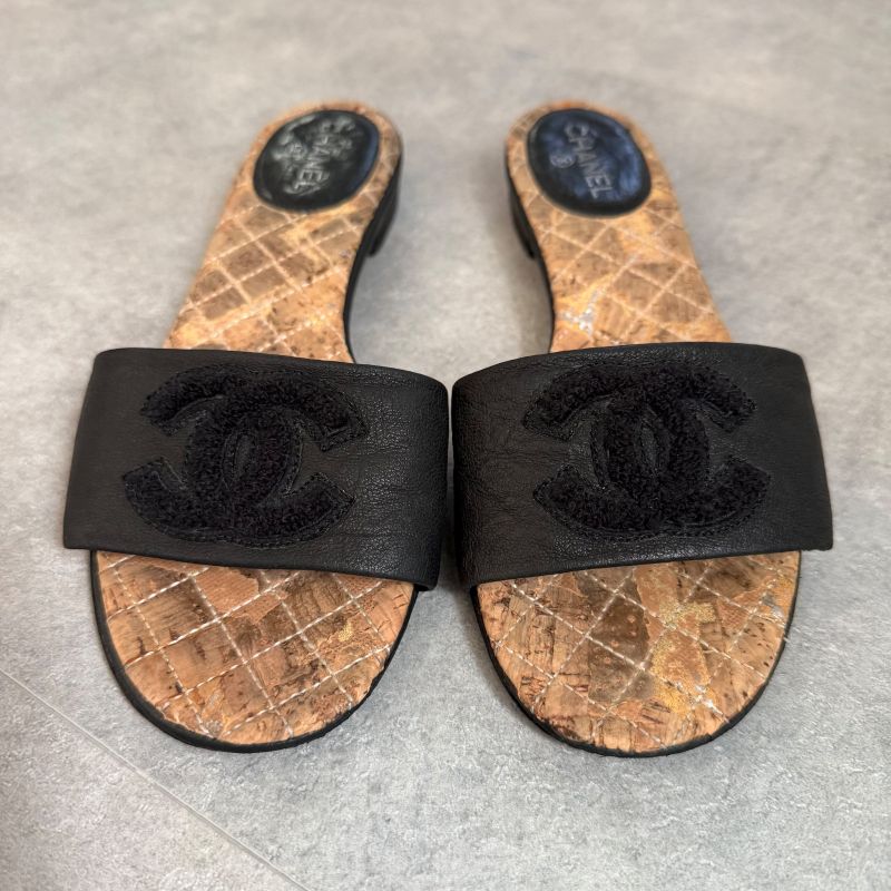 Chanel Coco Mark Leather Fur Matelasse Slide Sandals Flat Sandals 35c 22cm