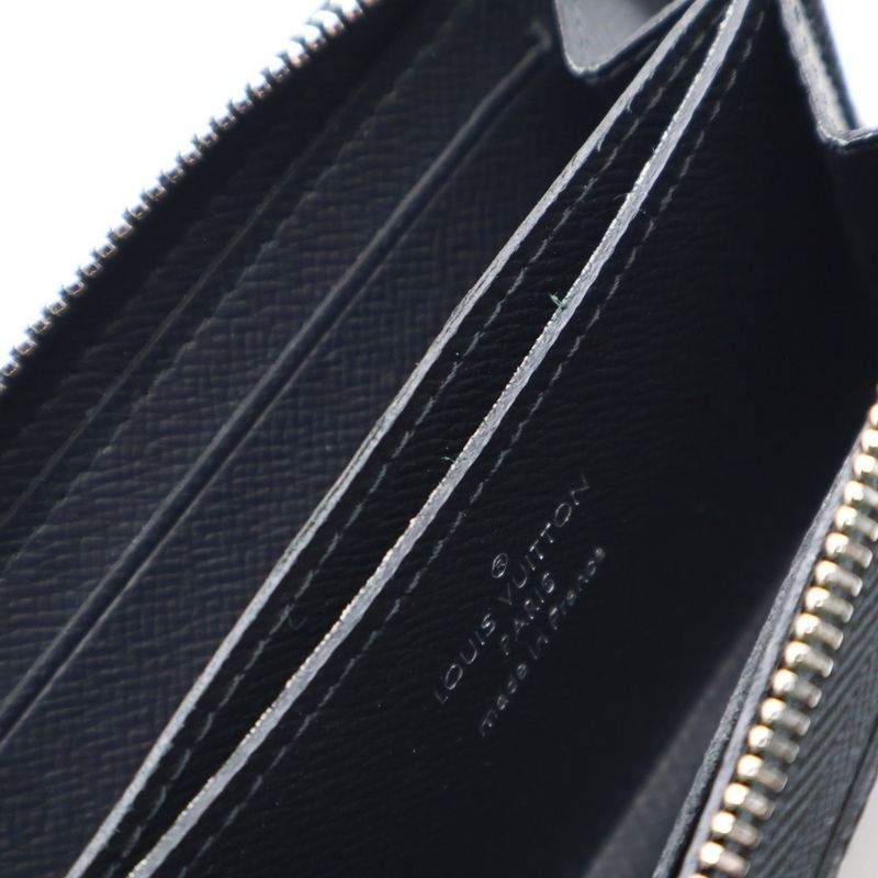 Louis Vuitton Taiga Zippy Coin Purse Coin Case Wallet Black Noir Black Silver