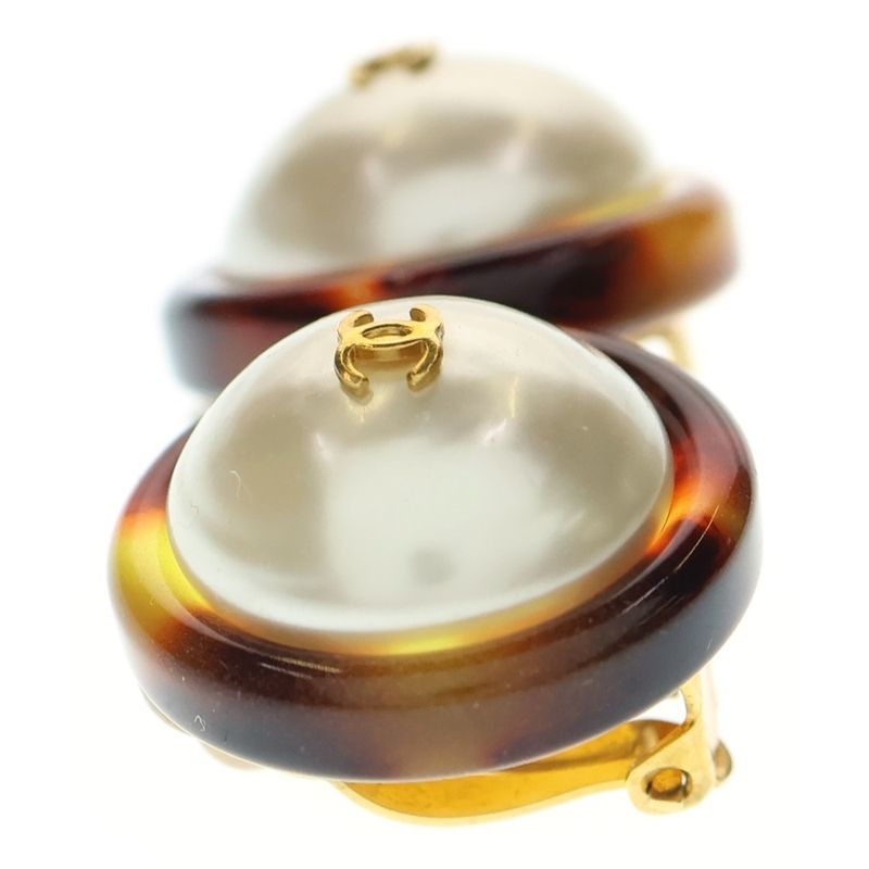 Chanel Coco Mark Pearl Earring Gold Hardware White X Brown GP 97A