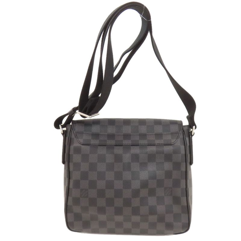 Louis Vuitton N41260 District PM Shoulder Bag Damier Canvas Women
