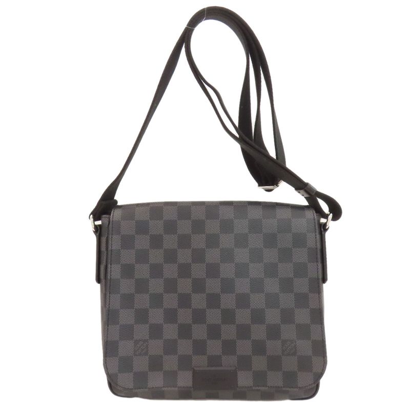 Louis Vuitton N41260 District PM Shoulder Bag Damier Canvas Women