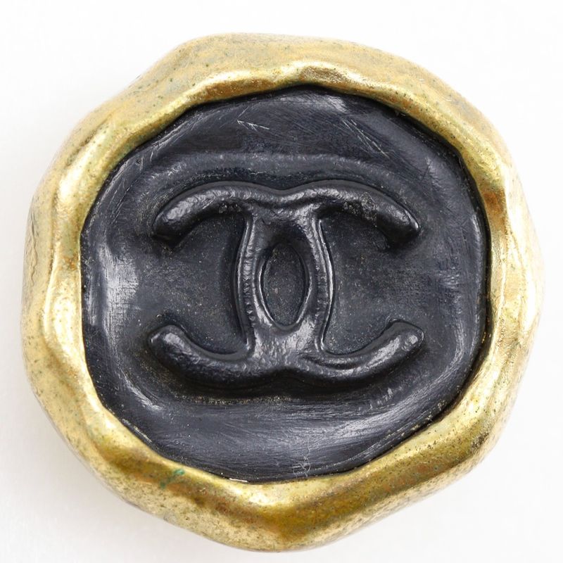 Chanel Coco Mark Vintage Gold Plated Black 95P Ladies 23.1g Earring