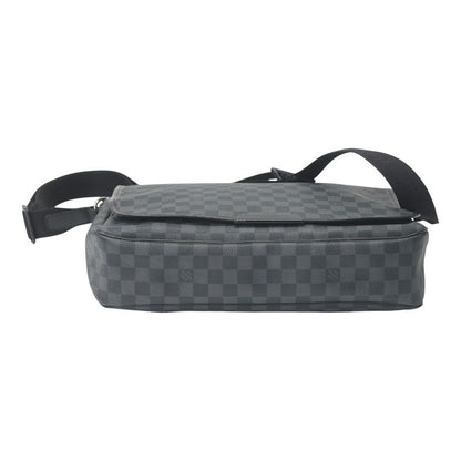 Louis Vuitton N58033 Damier Graphite Shoulder Bag Daniel GM Shoulder Bag Louis