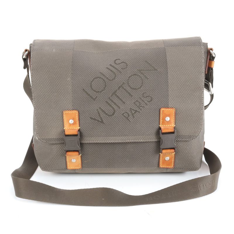Louis Vuitton Damier Jean Router M93077 Shoulder Bag Crossbody Messenger A4