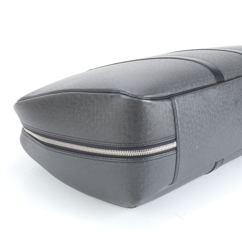 Louis Vuitton Taiga Elanga Ampoche M30102 Leather Boston Bag Business Travel